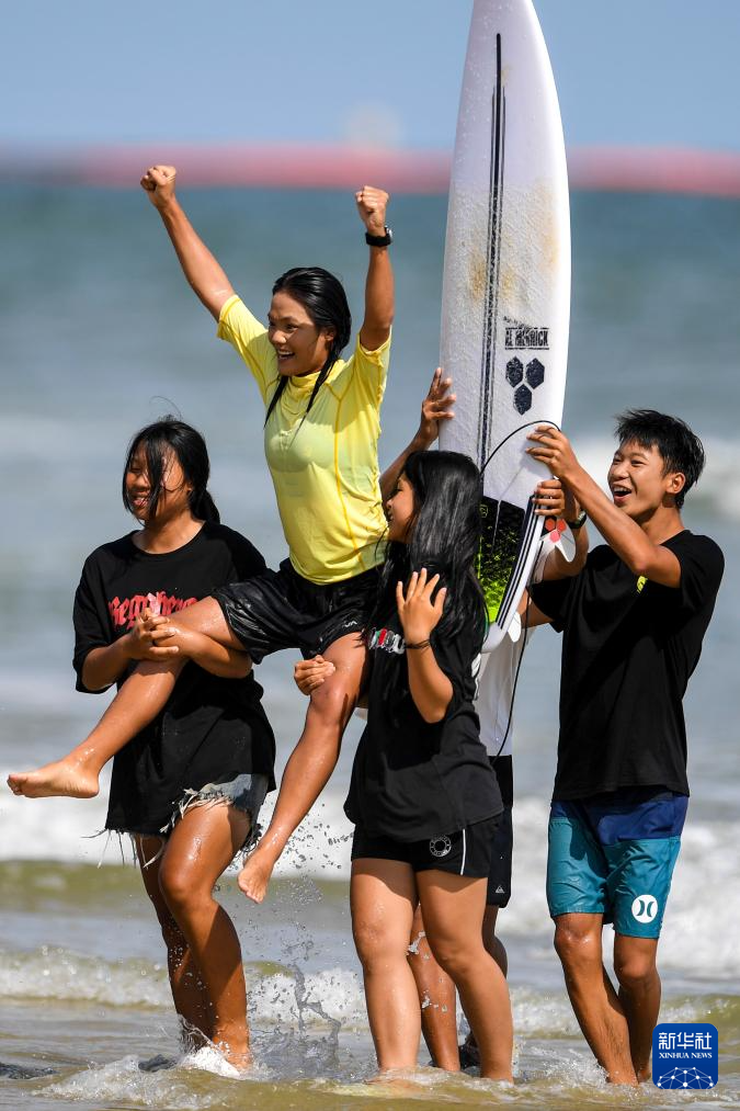 沖浪——第一屆全國學生（青年）運動會女子短板賽況_fororder_20230713b58267946e0c49709c355fefd3f90ead_20230713444b753e33234ad49ee46be132b47fb0