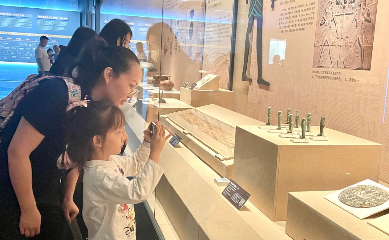 聚焦世界文明之源 中外180余件（組）文物在廣西壯族自治區博物館展出_fororder_20231110_193134