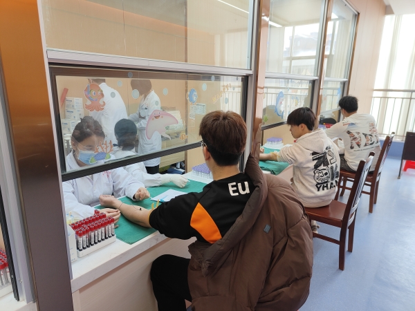 廣西興業縣組織開展應徵青年復檢工作_fororder_微信圖片_20240221152625