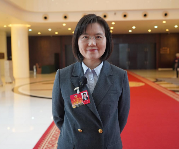 【委員談兩會】廣西政協委員柯梅：做好三個“著力” 加快構建起現代化産業體系