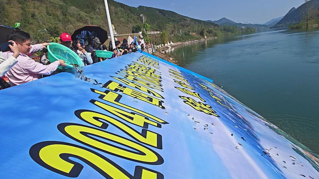 品美食、賞美景、體驗多彩民俗  各地遊客共赴廣西鄉村旅遊嘉年華_fororder_圖片10
