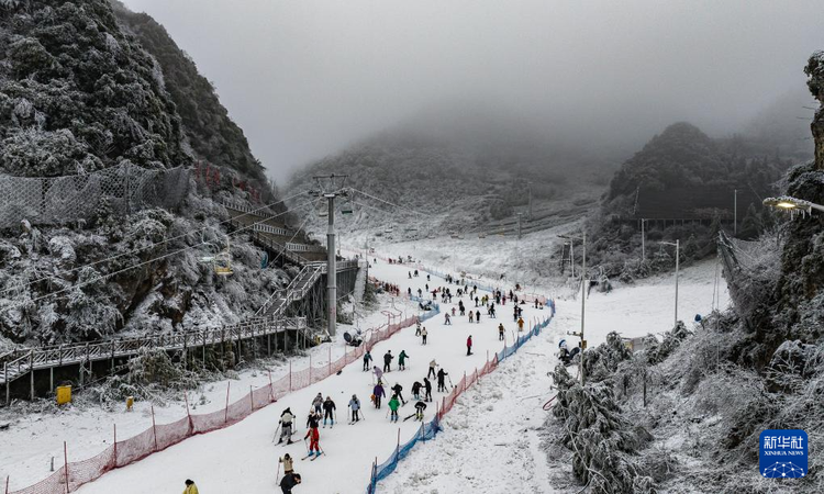 貴州六盤水：高山“冷資源”帶熱冰雪經濟