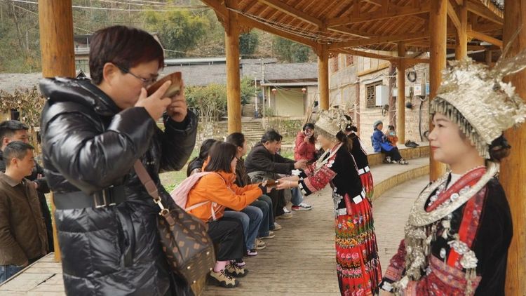 貴州：春節旅遊人氣旺 各地景點業態豐富