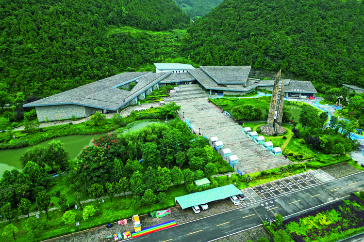 興義世界地質公園博物館——探秘貴州龍  感受億萬年的生命遺跡