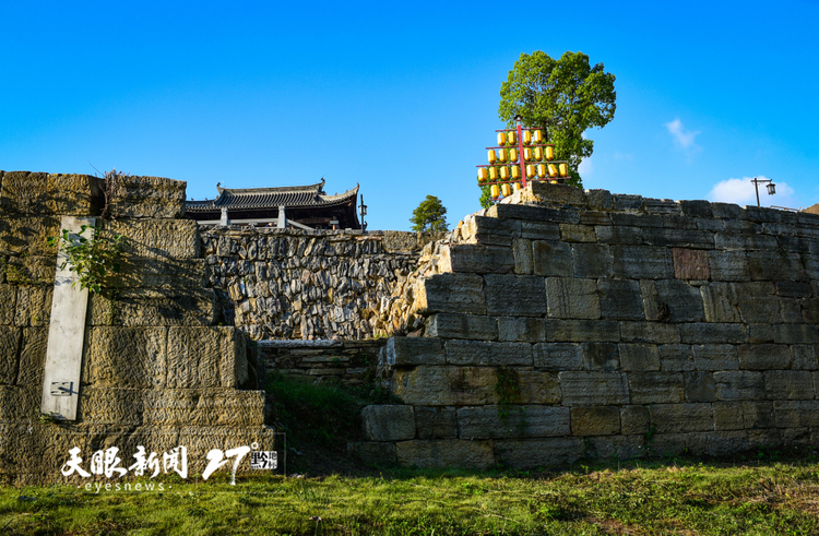 銅仁東山古建築群：多元文化交流融合的縮影