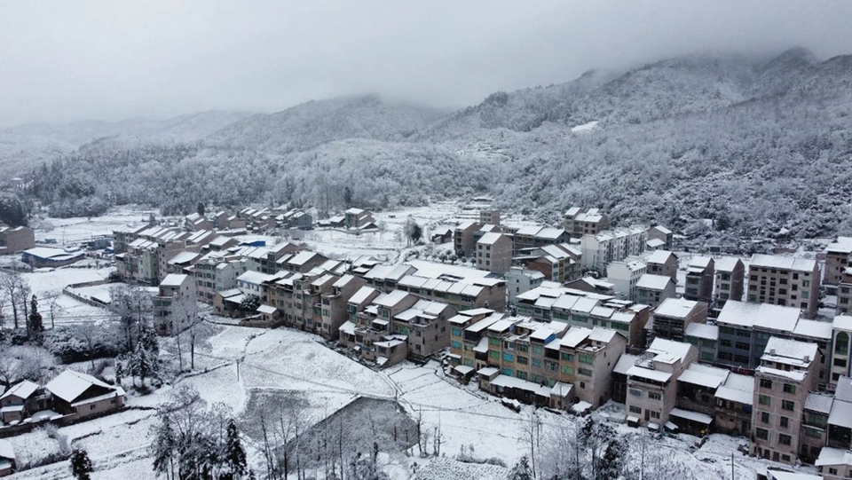 貴州鎮遠迎來2025年初雪