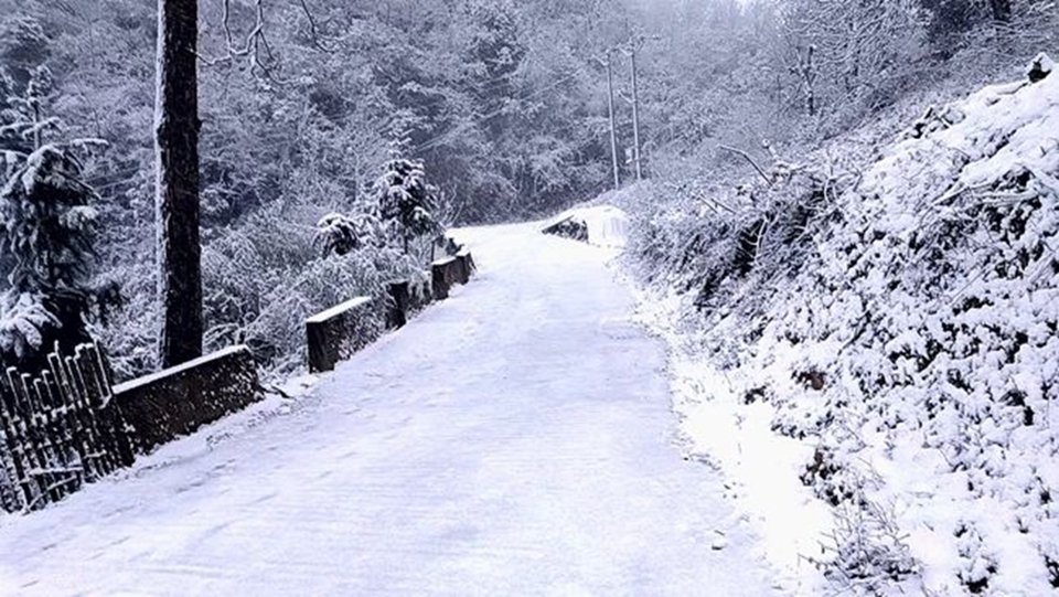 貴州鎮遠迎來2025年初雪