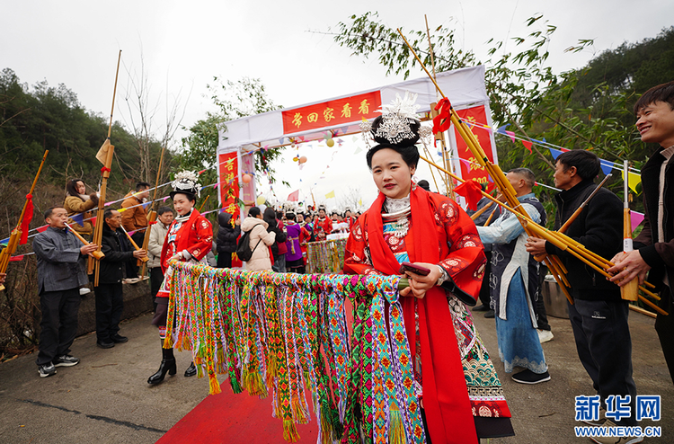 貴州丹寨：苗族姑媽集體回娘家喜迎新春