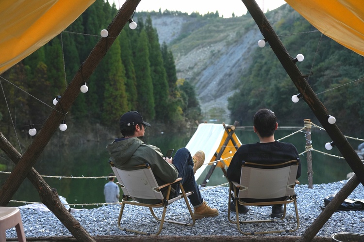 走進貴陽靛山村 初冬探秘這片“暮光森林”