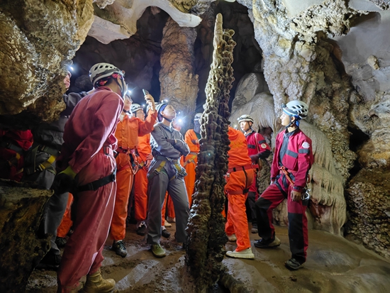 貴州平塘：積極探路“洞穴經濟” 讓沉睡的山洞煥發新生