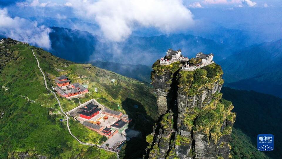 （中首）雲梯萬步天路遠 世界遺産梵凈山