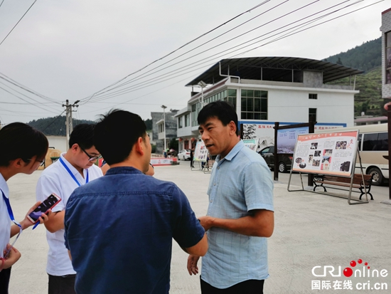 銅仁市三村村：克服荒漠化 發展農園林