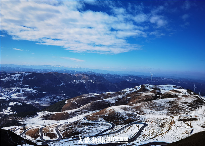 （中首）畢節赫章：韭菜坪雪後“霧凇”驚艷美景醉人