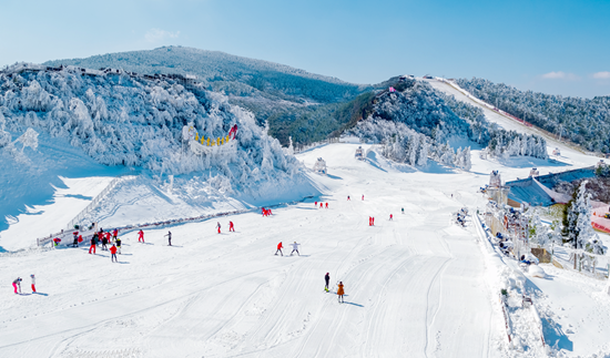 （原創）貴州六盤水：冰雪旅遊成為春節旅遊新風尚_fororder_六盤山2