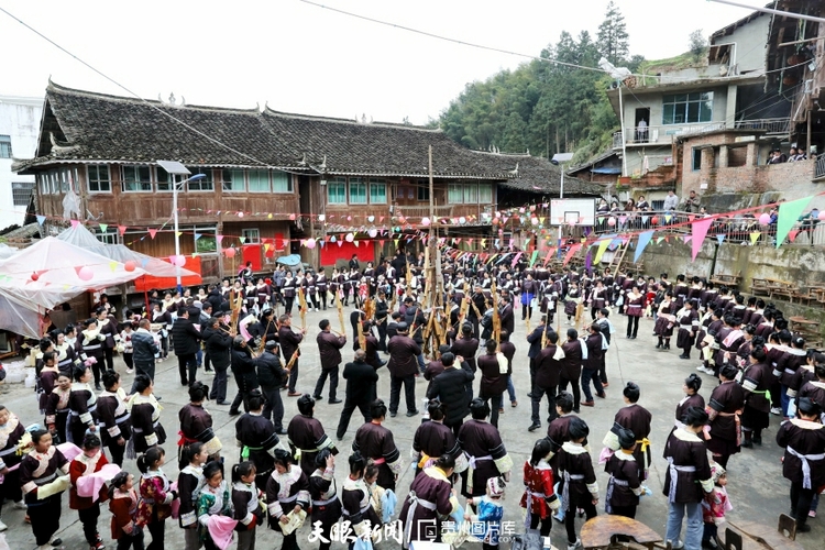 貴州：紅紅火火 多彩民俗鬧元宵