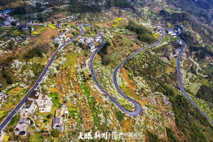 貴州黔西：一路風景 一路歌