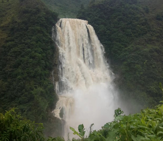 貴州關嶺召開三層滴水潭旅遊開發座談會_fororder_關嶺