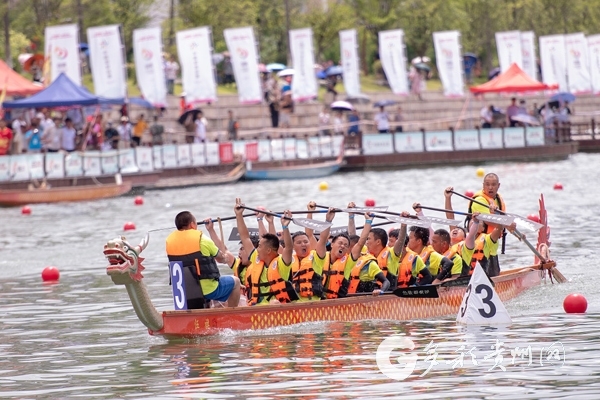 （中首）2022年“水韻貴州”佛黔文化旅遊周暨施秉獨木龍舟節閉幕