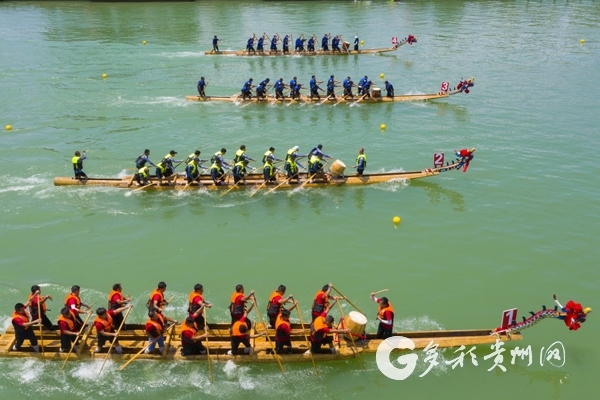 （中首）2022年“水韻貴州”佛黔文化旅遊周暨施秉獨木龍舟節閉幕