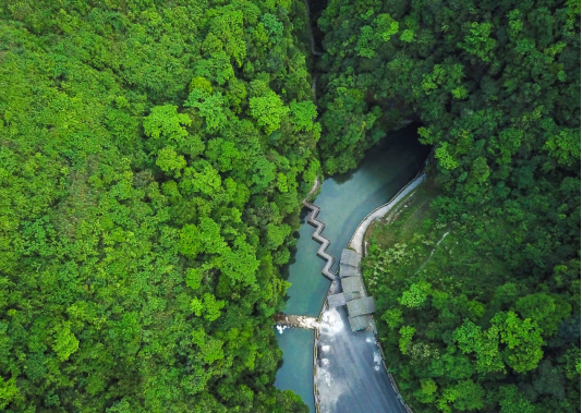 遵義綏陽十二背後旅遊區：借力文旅消費券 促進暑期旅遊消費增長