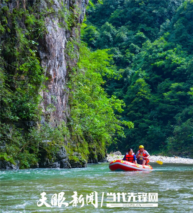 貴州：清涼氣候爽 避暑旅遊熱