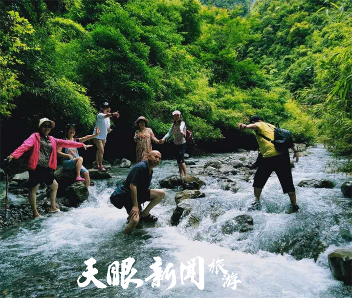 遵義綏陽清溪峽：山水畫卷浪中漂