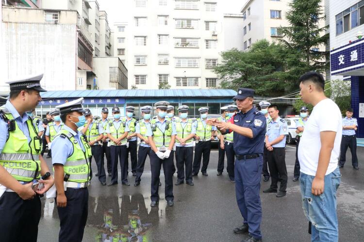 安順市公安局“三抓三強”推動教育訓練見實效