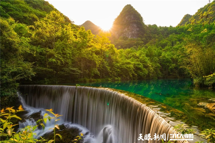 吃上旅遊飯 日子比蜜甜  貴州奮力推進旅遊大提質