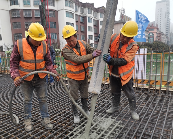 安六鐵路六盤水站站前廣場建設項目：工程建設跨步前進成果喜人_fororder_鐵路3