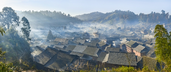 （供稿）2023貴州“粵港澳大灣區橋頭堡”系列賽（黎平站）即將啟幕_fororder_圖為黃崗侗寨。楊代富 攝