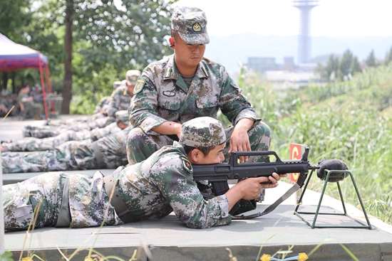 貴州碧江人武部紮實組織專武幹部集訓_fororder_射擊訓練.JPG