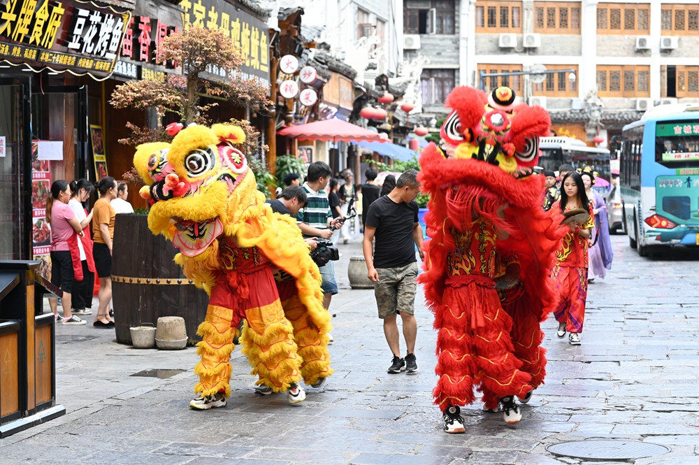 貴州鎮遠舉行古城漢服國潮達人秀比賽_fororder_DSC_8210-opq520062124