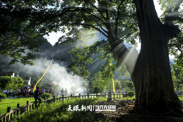 感受梵天凈土，印江西線不可錯過的美景