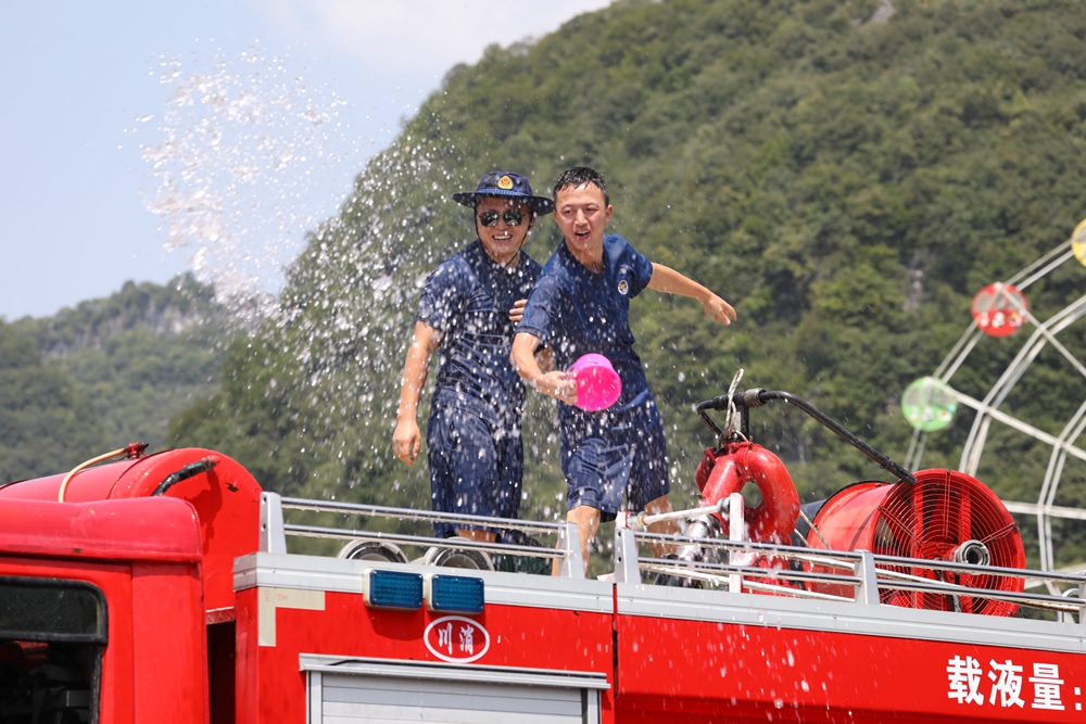 貴州長順：祭水祈福 潑水狂歡解鎖清涼三伏天_fororder_11