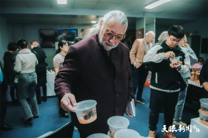 向世界推介貴州——貴州文化和旅遊推介會在法國巴黎舉行