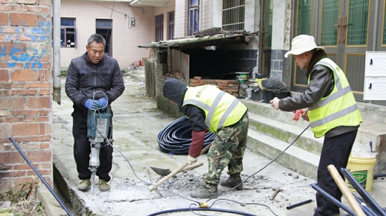 貴州修文久長街道：“三水同治”補短板 提升群眾幸福感_fororder_修文1.jpeg