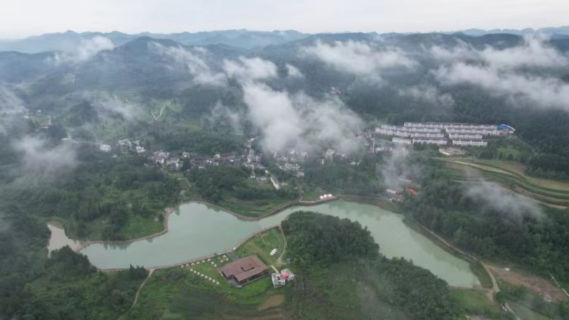 貴陽市修文縣六屯鎮大木村厚植“五色文化” 打造農文旅體特色旅遊村