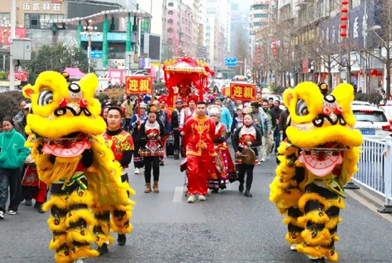 神獸鬧春、新春遊園、民俗會 貴州都勻各景區景點花式慶龍年_fororder_布依族婚禮1