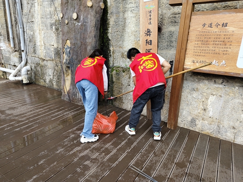 （供稿）貴州鎮遠縣㵲陽鎮：黨員幹部齊上陣 開啟雨後“修復模式”_fororder_1a3e4ad991ba9be5367b53a32e2c087