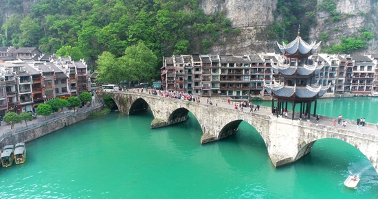 貴州鎮遠：強化文旅新動能 春日旅遊活力旺_fororder_微信圖片_20240420190440