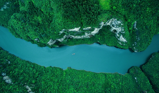 貴州綏陽：“五一”玩法上新 打開文旅消費新方式_fororder_清溪峽(綏陽縣融媒體中心供圖)