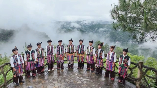 貴州黔東南兩個世界遺産“牽手” 世界文化遺産侗族大歌唱響世界自然遺産地_fororder_微信圖片_20240611154050