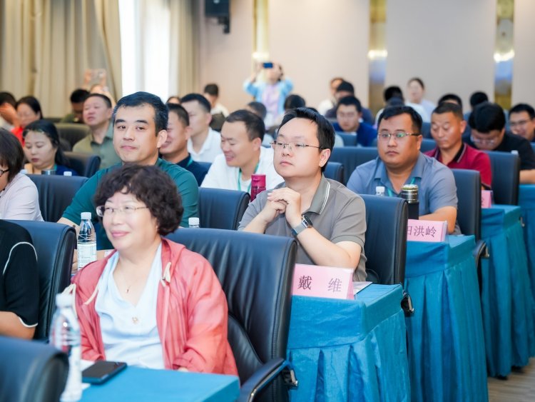 國家中藥材産業技術體系太子參單品種攻關工作會議在貴州施秉舉辦_fororder_22