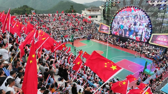 超級燃情“村BA”冠軍聯賽圓滿落幕 凱里大十字隊奪冠_fororder_微信圖片_20250617133100