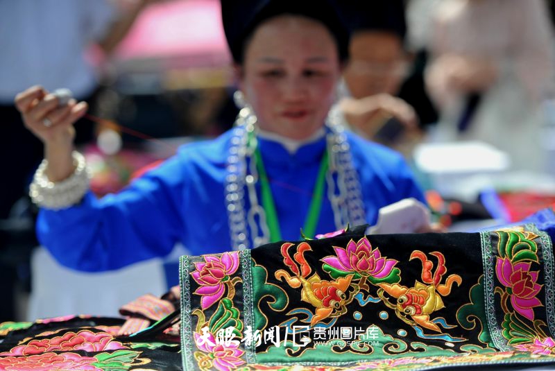 驚艷！貴州民俗文化火爆出圈，非遺瑰寶化身流量密碼