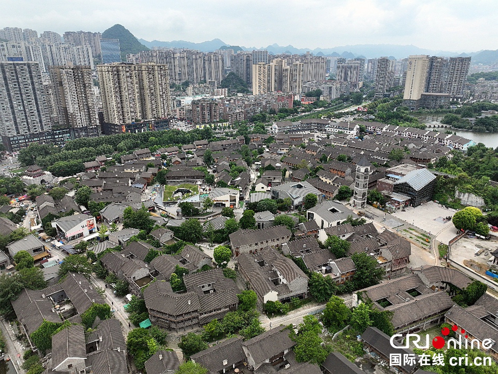 貴州鍾山：荷城美景讓外地遊客流連忘返_fororder_圖片3