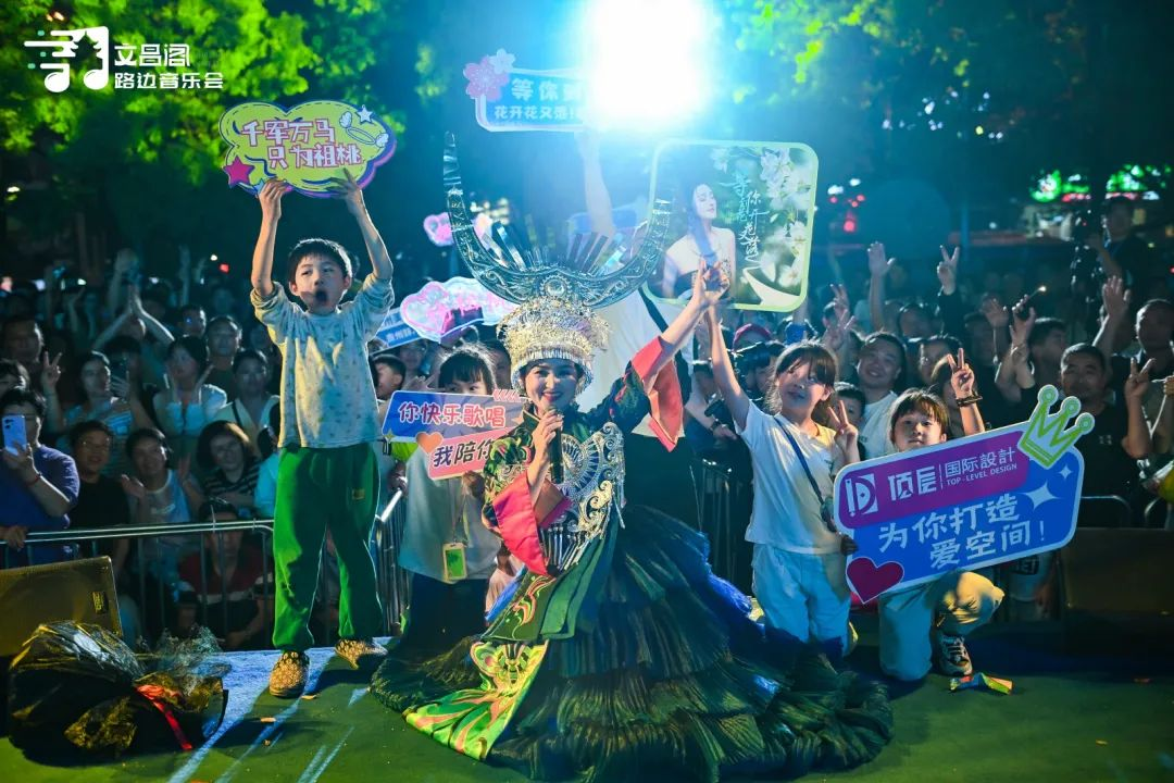 貴州旅遊市場亮點紛呈 連續三年遊客接待量實現跨越增長_fororder_22