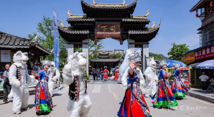 全國皮划艇激流迴旋錦標賽在貴州開賽