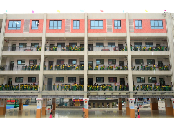 貴州仁懷：以宣促防 織密“校園消防網”_fororder_仁懷市城北小學舉行消防逃生演練