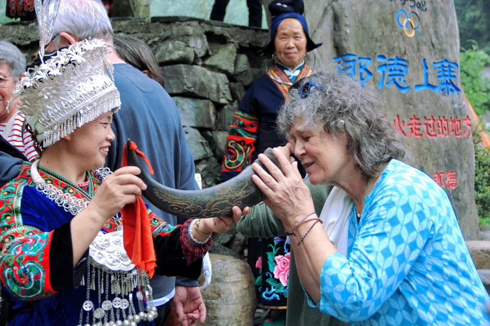 貴州雷山兩大苗寨多樣活動迎假期 掀起苗族風情熱潮_fororder_640 (5)